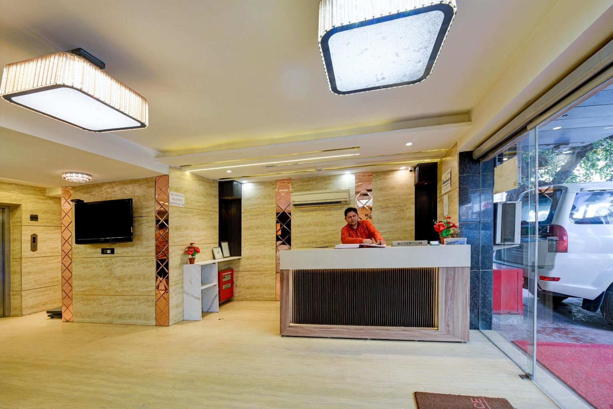 Hotel Sohana Palace Near New Delhi Railway Station And Connaught Place מראה חיצוני תמונה
