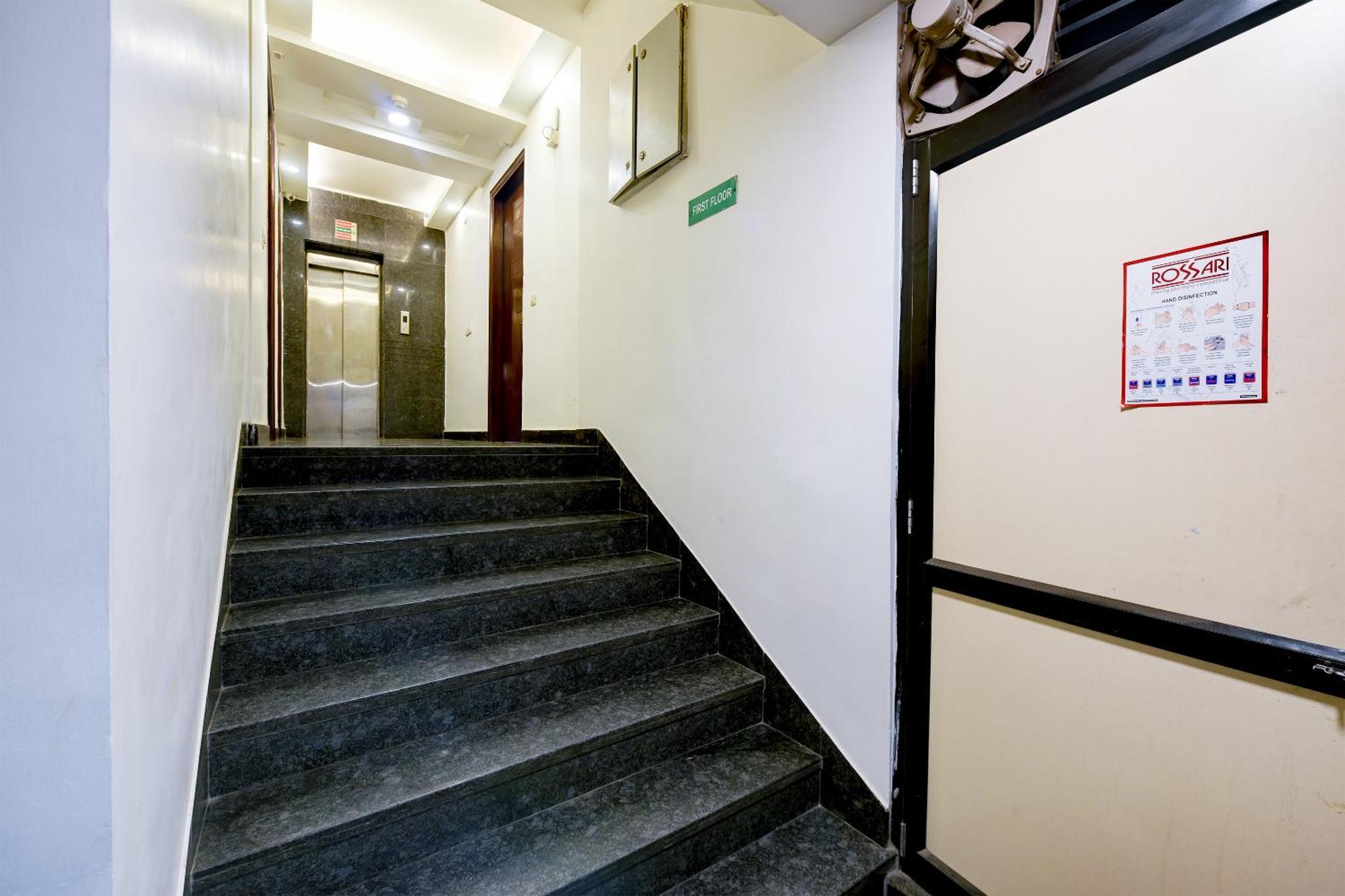 Hotel Sohana Palace Near New Delhi Railway Station And Connaught Place מראה חיצוני תמונה